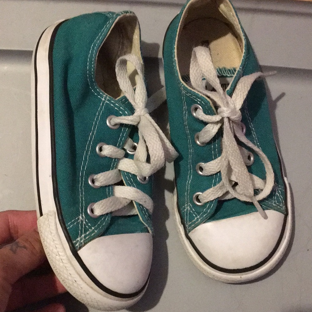Teal converse